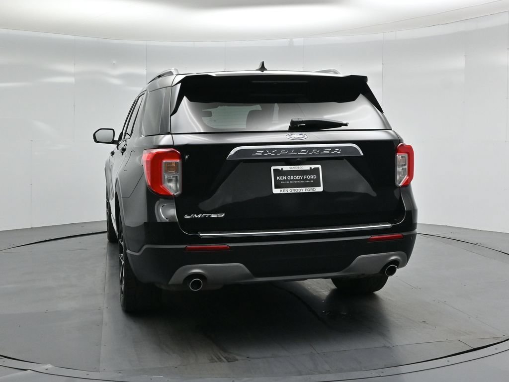 Certified 2022 Ford Explorer Limited w/ Equipment Group 301A RWD image 30