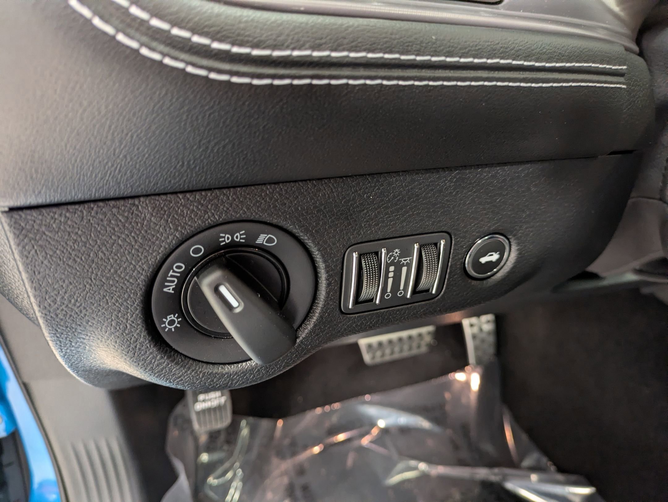 Used 2023 Dodge Challenger SRT Hellcat image 17