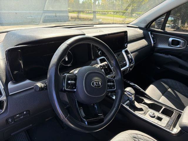 Used 2021 Kia Sorento SX image 9