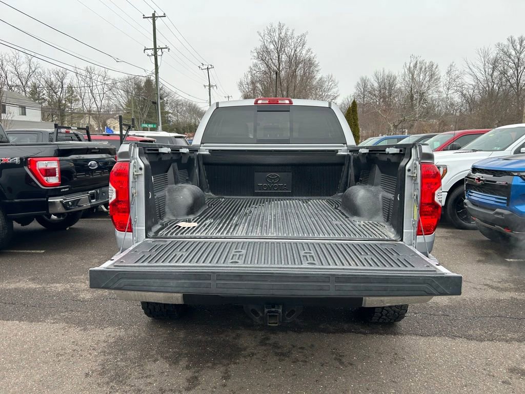Used 2017 Toyota Tundra SR5 w/ TRD Off Road Package image 9