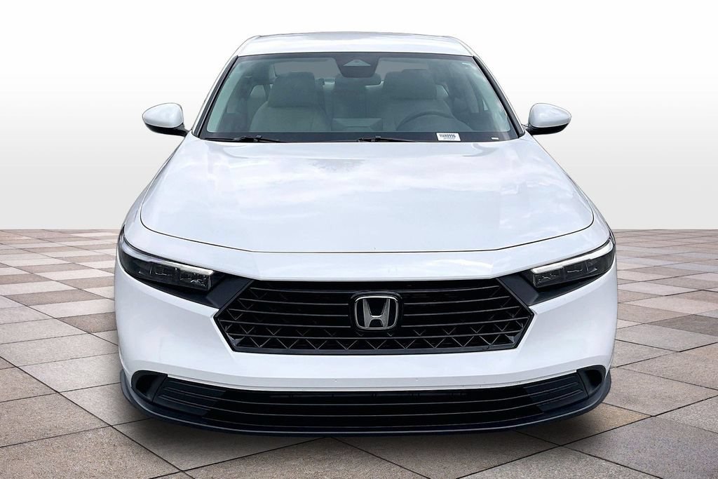 Used 2025 Honda Accord LX image 3