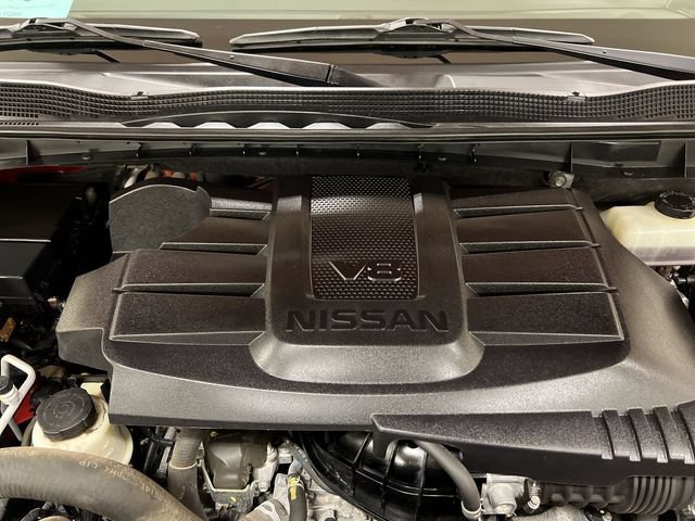 Used 2021 Nissan Titan SV w/ SV Convenience Package AWD/4WD image 11