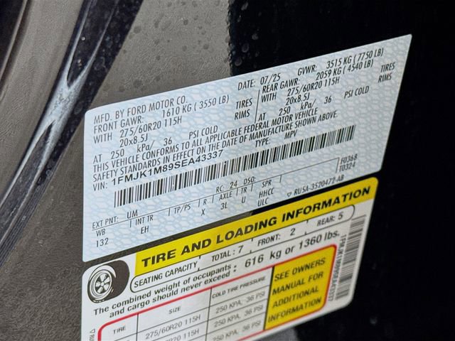 Certified 2025 Ford Expedition Max Platinum image 39