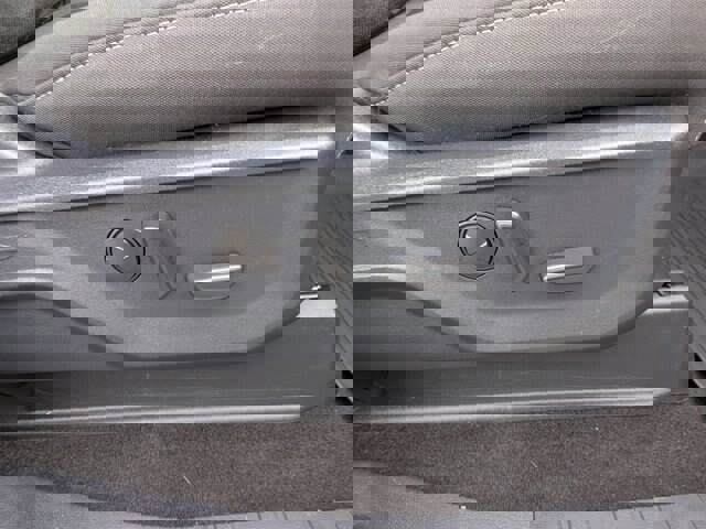 Certified 2022 Ford F150 XLT w/ Equipment Group 302A High image 36