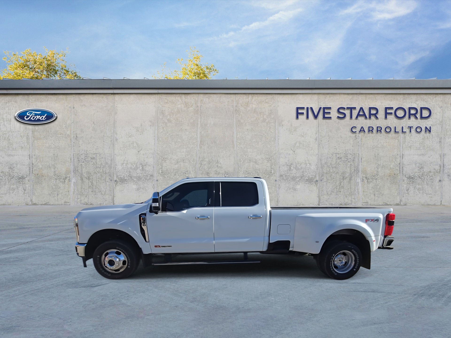 Certified 2024 Ford F350 Lariat w/ Lariat Ultimate Package image 5