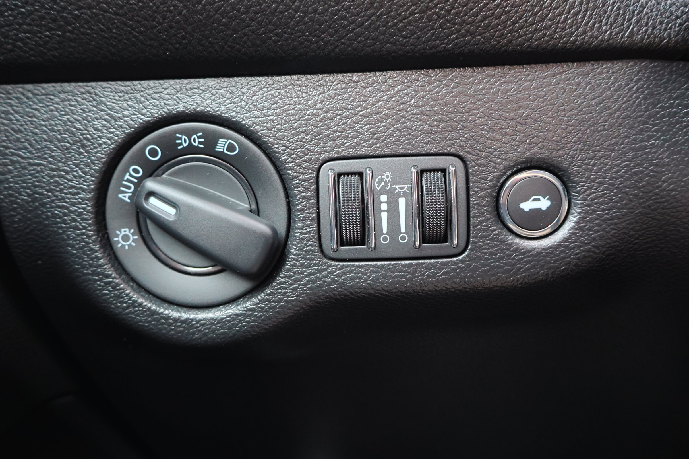 Used 2019 Dodge Challenger R/T Scat Pack image 18