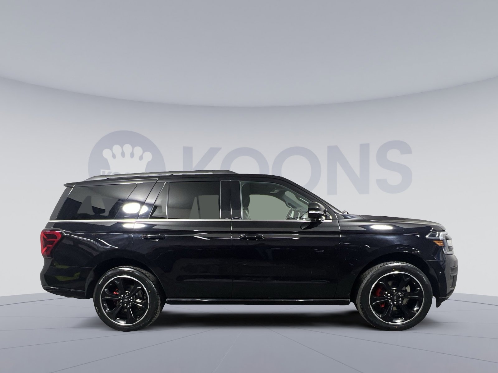 Certified 2022 Ford Expedition Limited image 8