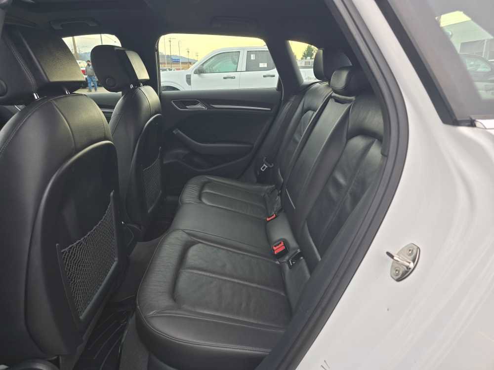 Used 2017 Audi A3 e-tron Premium Plus w/ Technology Package image 17