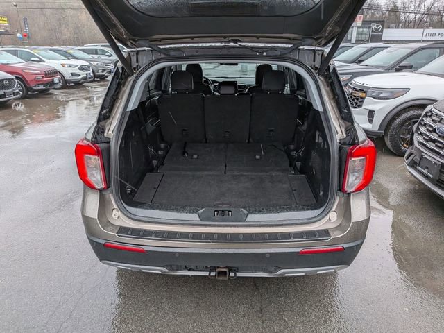 Certified 2021 Ford Explorer XLT w/ Equipment Group 202A image 18