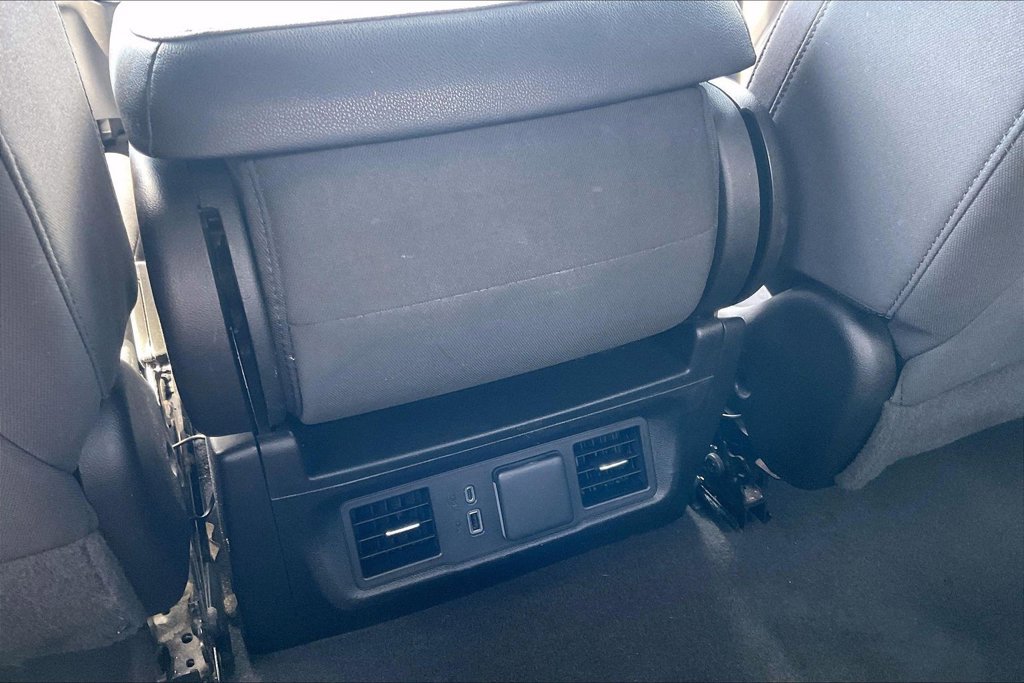 Used 2023 GMC Sierra 1500 SLE AWD/4WD image 34