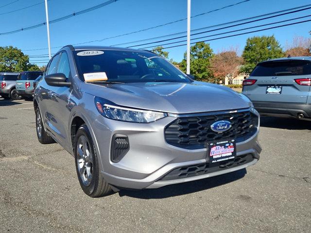 Certified 2023 Ford Escape ST-Line w/ Tech Pack #1 image 2