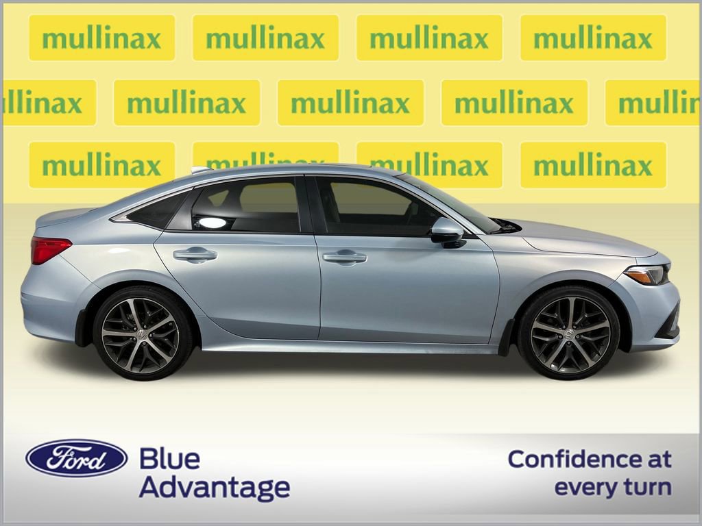 Used 2023 Honda Civic Touring image 6