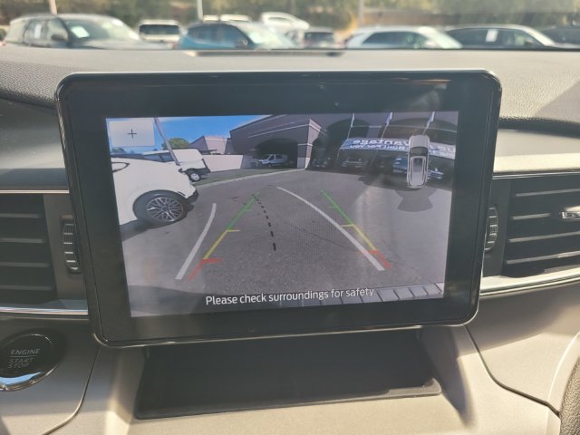 Certified 2023 Ford Explorer XLT w/ Equipment Group 202A RWD image 20