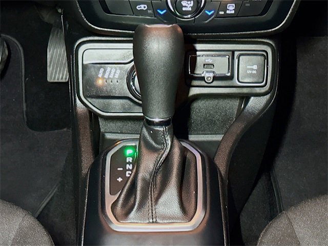 Used 2018 Jeep Renegade Latitude image 14