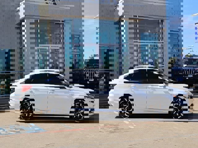 Used 2021 Honda Accord Sport Special Edition image 6