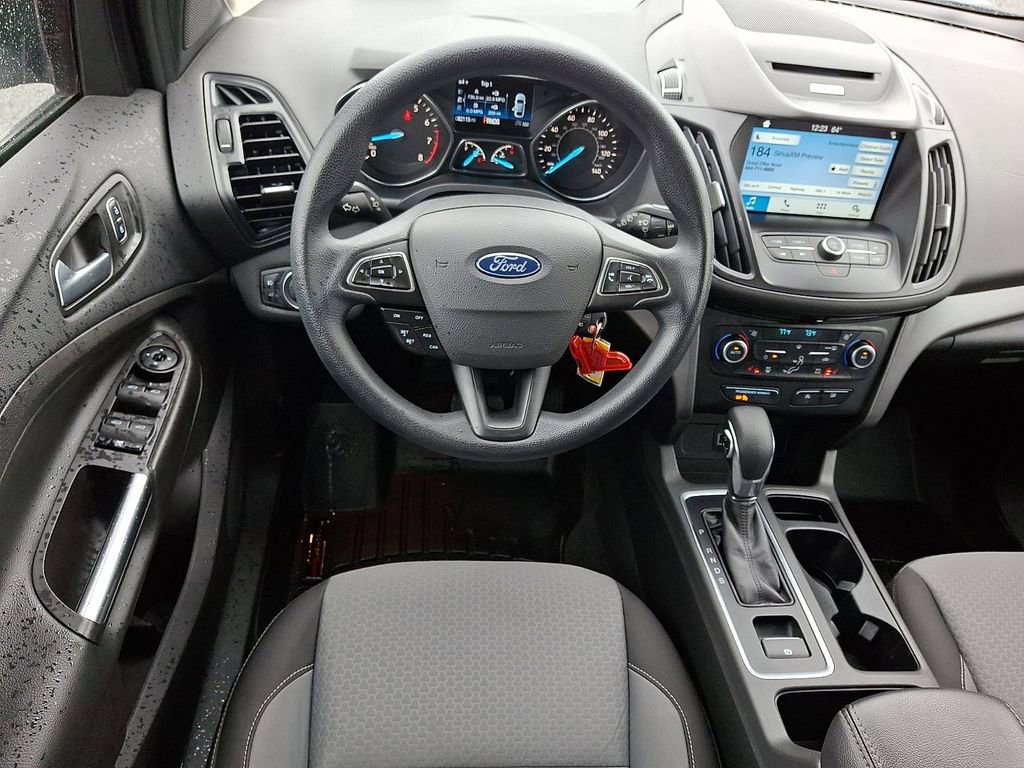 Certified 2018 Ford Escape SE w/ SE Sync 3 Package image 11