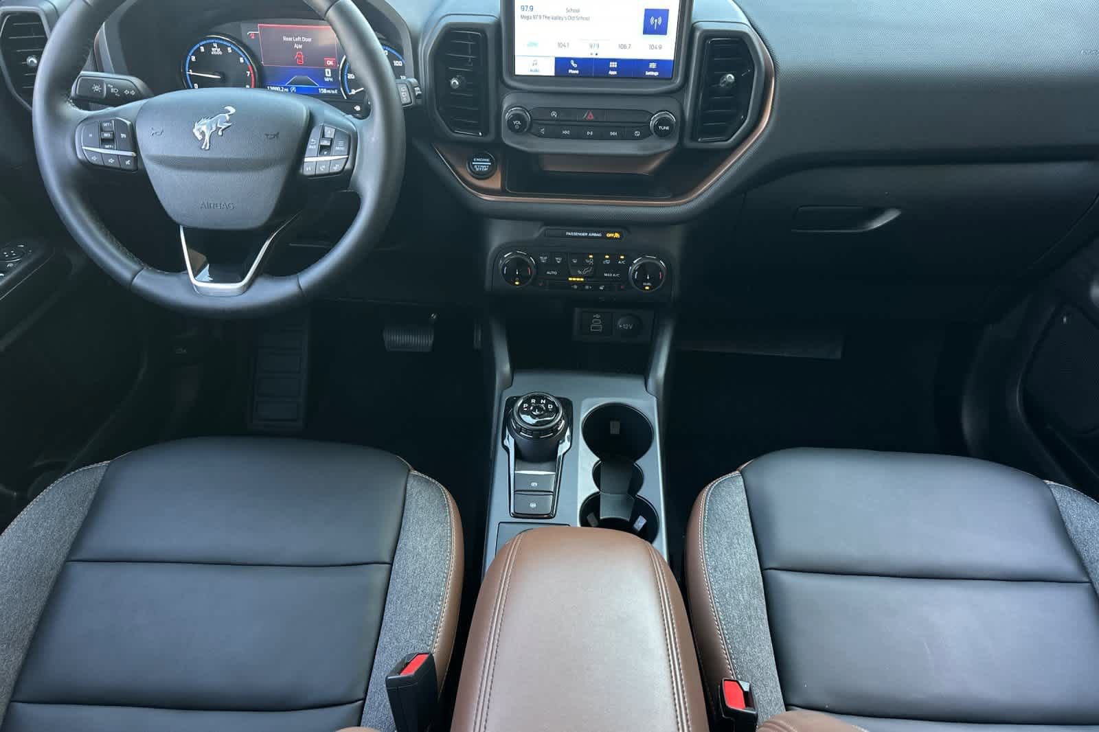 Certified 2024 Ford Bronco Sport Outer Banks w/ Topo Graphic Package image 9