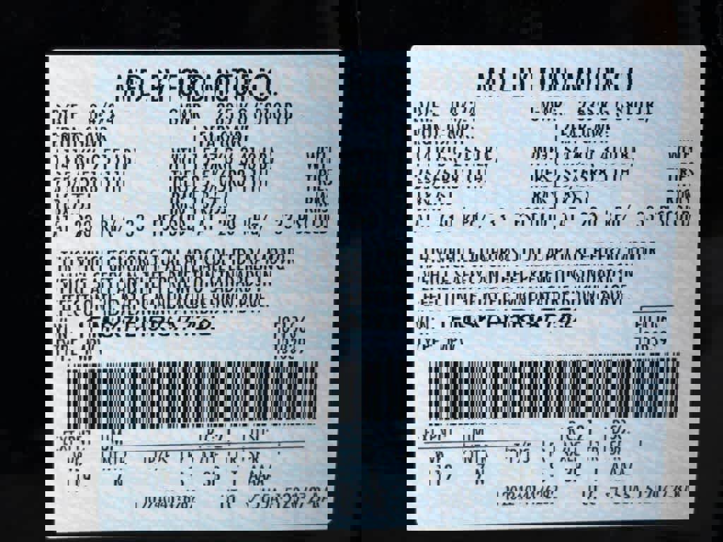 Certified 2024 Ford Explorer Base image 33