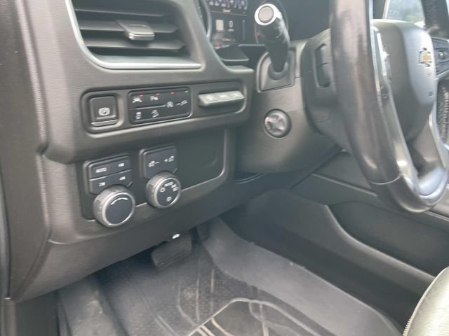 Used 2021 Chevrolet Suburban Premier AWD/4WD image 25