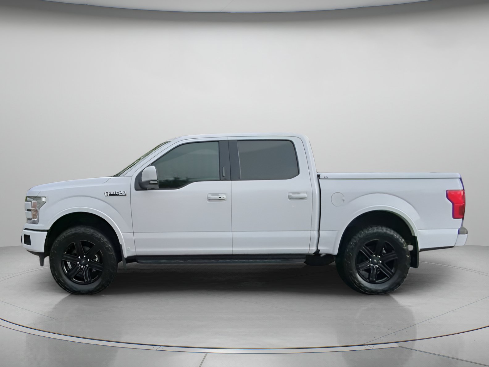 Certified 2020 Ford F150 Lariat w/ Equipment Group 502A Luxury RWD image 16