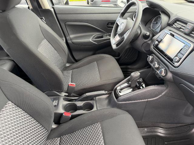 Used 2021 Nissan Versa S FWD image 13