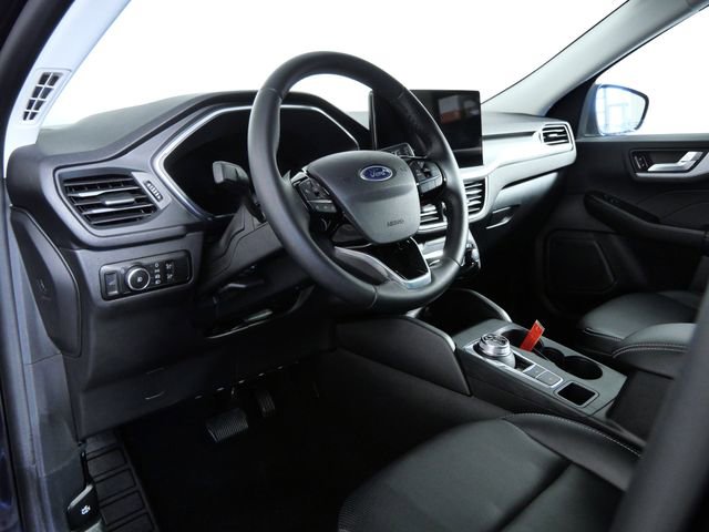 Certified 2025 Ford Escape Platinum image 16