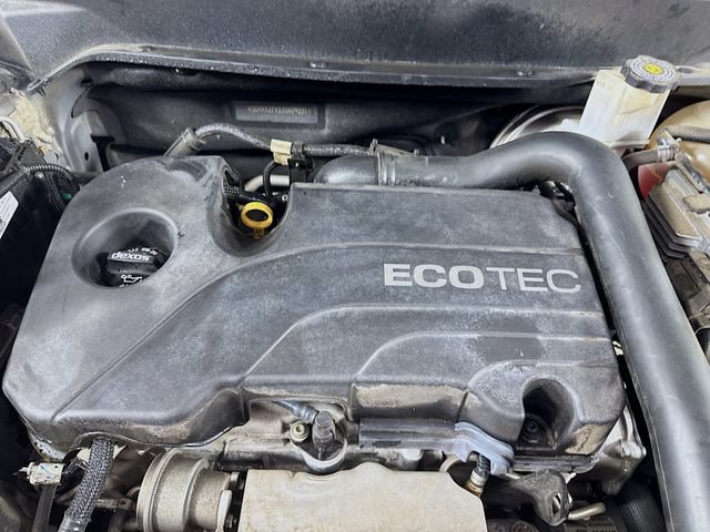 Used 2018 Chevrolet Equinox LT FWD image 34