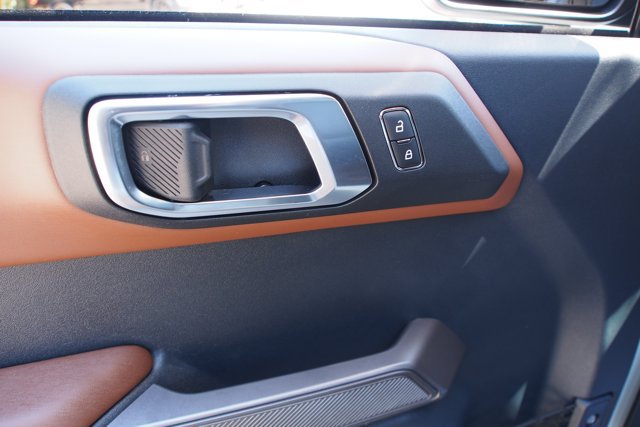 Certified 2023 Ford Bronco Outer Banks AWD/4WD image 20