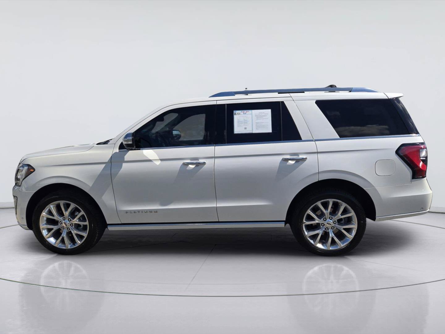 Certified 2019 Ford Expedition Platinum RWD image 5