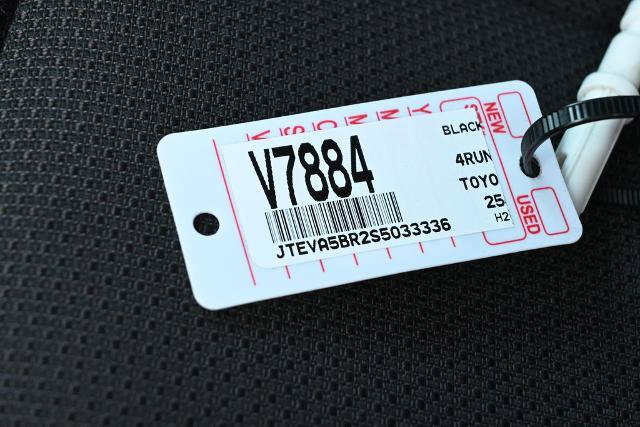 Used 2025 Toyota 4Runner SR5 AWD/4WD image 35