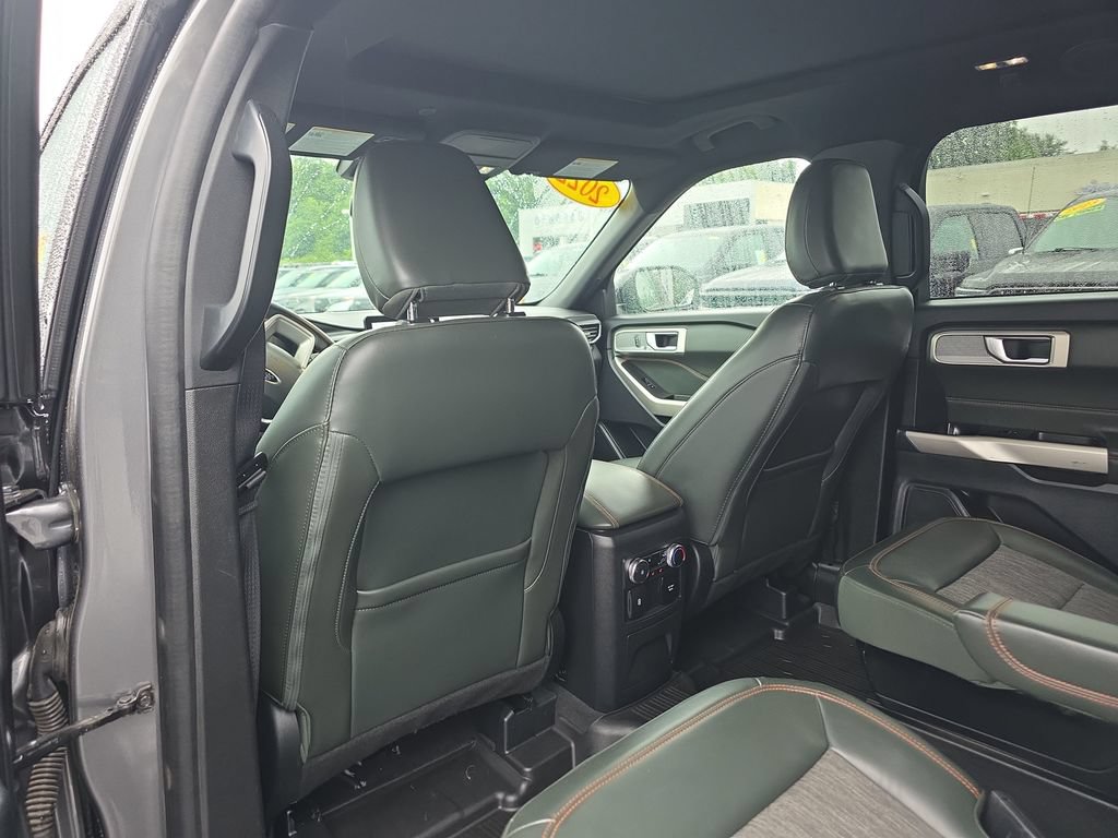 Certified 2022 Ford Explorer Timberline w/ Timberline Technology Package AWD/4WD image 18