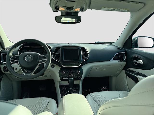 Used 2022 Jeep Cherokee Latitude Lux w/ Sun & Sound Group image 18