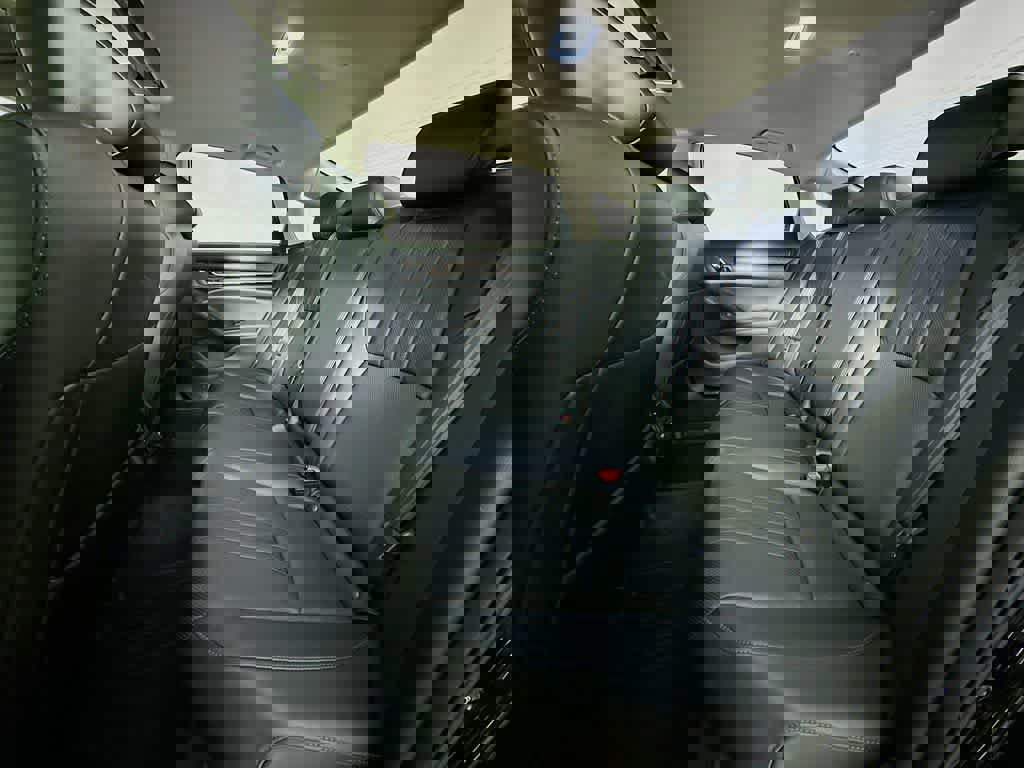 Used 2022 Honda Accord EX-L image 17