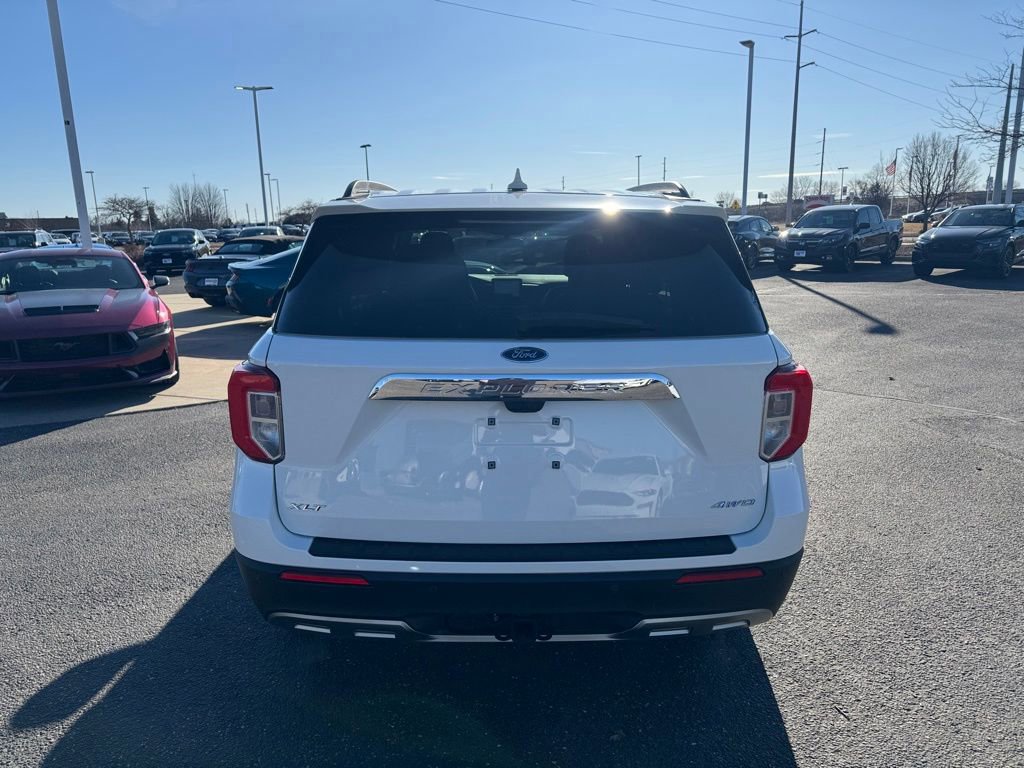 Certified 2023 Ford Explorer XLT w/ Equipment Group 202A image 6