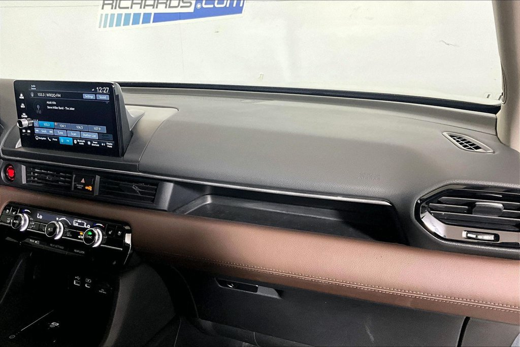 Used 2025 Honda Pilot Elite image 12