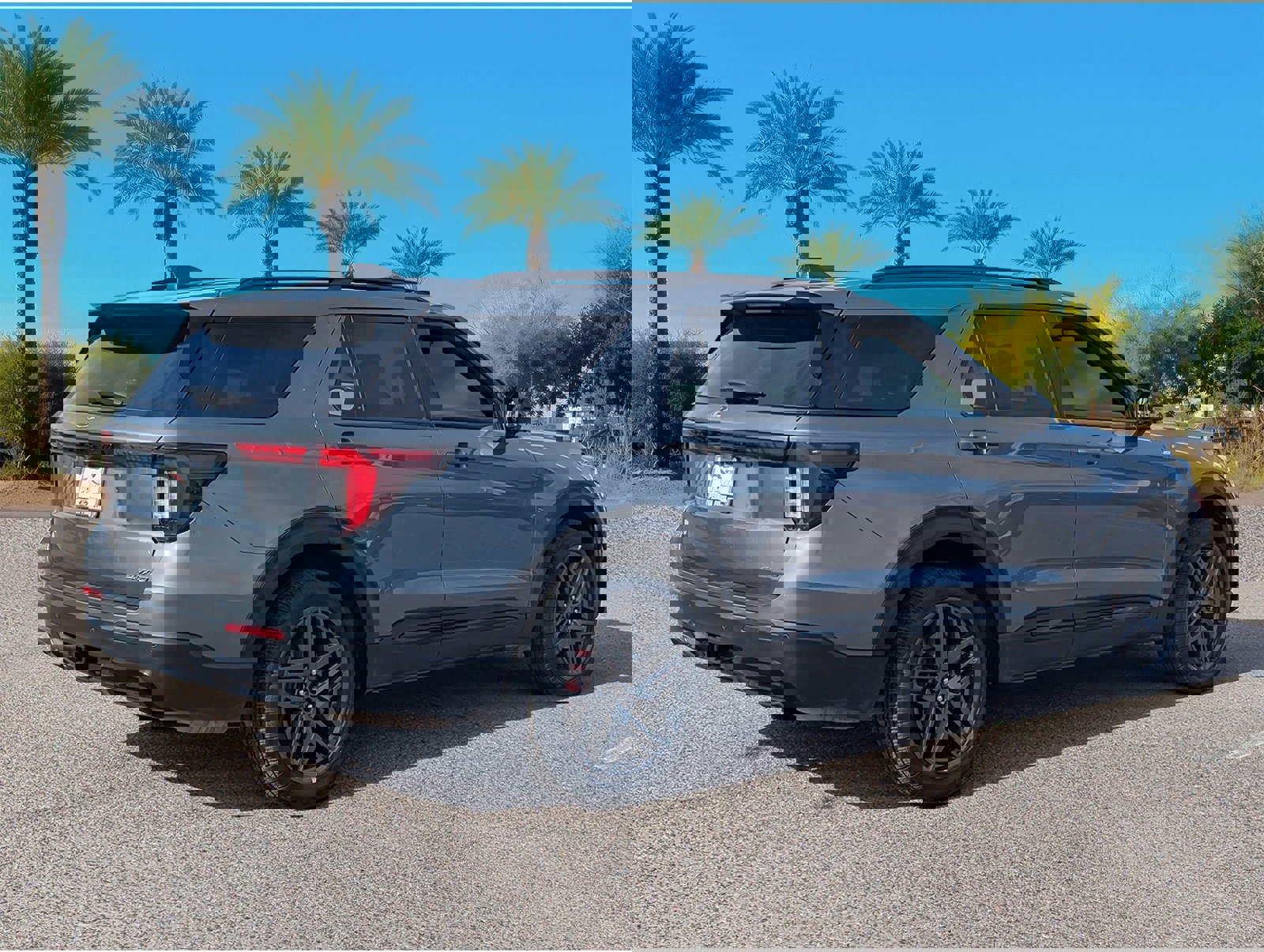 Certified 2025 Ford Explorer ST-Line w/ ST-Line Street Pack image 7