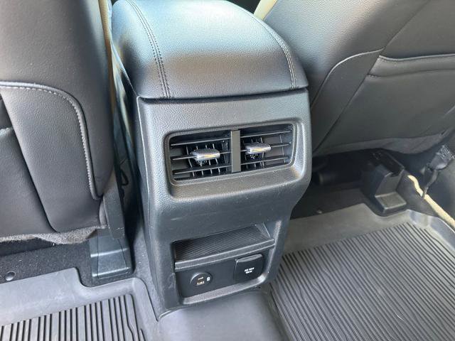 Certified 2021 Ford Edge SEL w/ Convenience Package AWD/4WD image 17