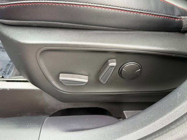 Certified 2022 Ford Escape SEL w/ SEL Stealth AWD Package image 15