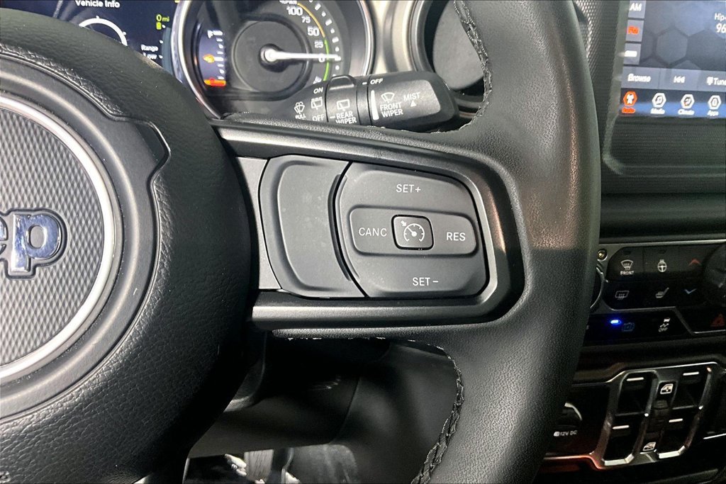 Used 2023 Jeep Wrangler Unlimited w/ Cold Weather Group AWD/4WD image 19