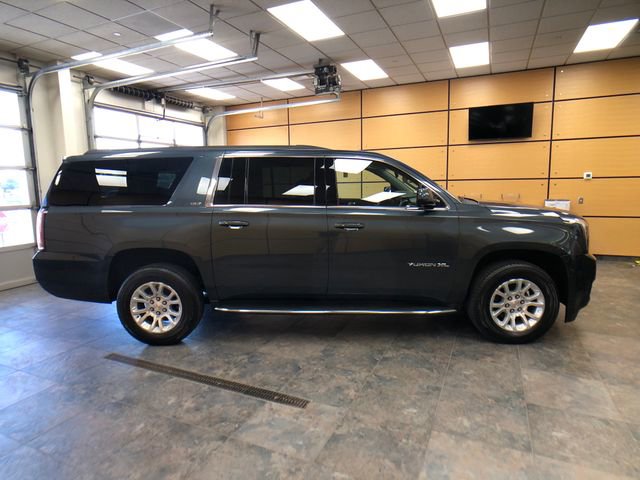 Used 2020 GMC Yukon XL SLT w/ Open Road Package AWD/4WD image 8