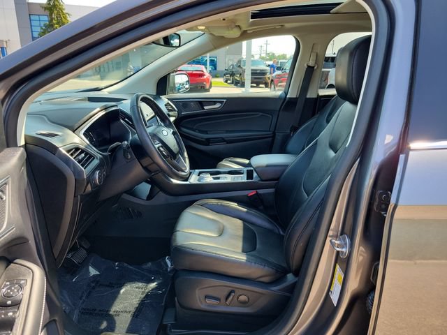 Certified 2021 Ford Edge Titanium w/ Cargo Accessory Package AWD/4WD image 21