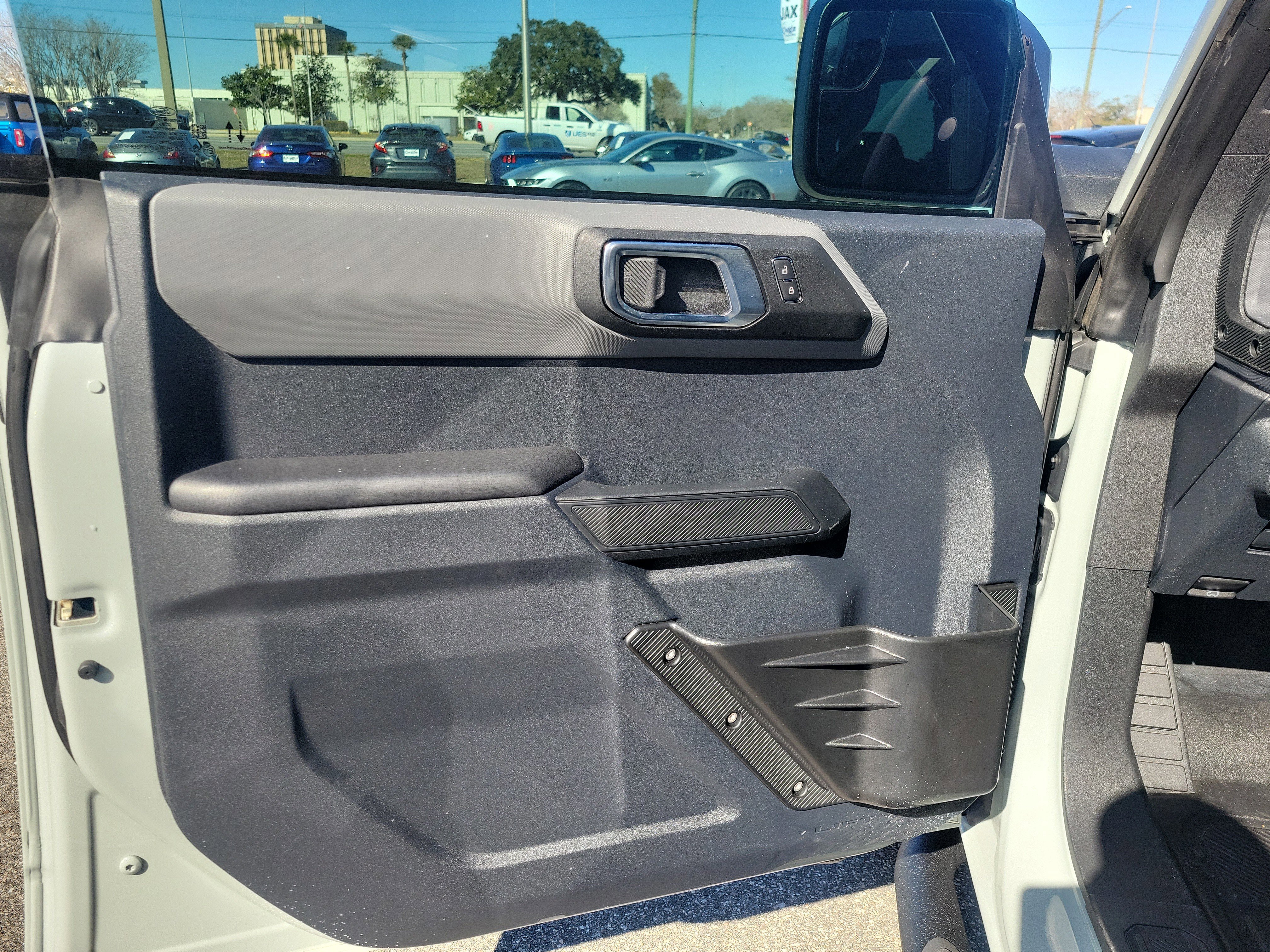 Certified 2024 Ford Bronco Big Bend image 5