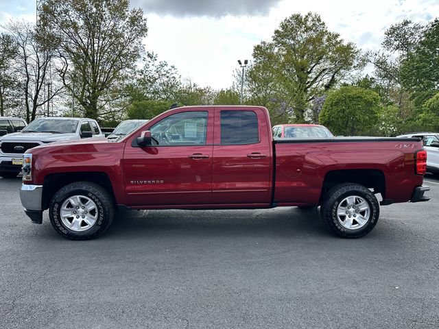 Used 2018 Chevrolet Silverado 1500 LT w/ All Star Edition AWD/4WD image 2