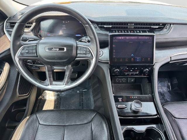 Used 2022 Jeep Grand Cherokee L Limited w/ Luxury Tech Group II AWD/4WD image 13