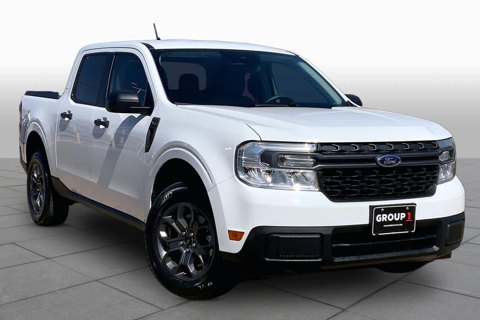 Certified 2024 Ford Maverick XLT FWD image 3