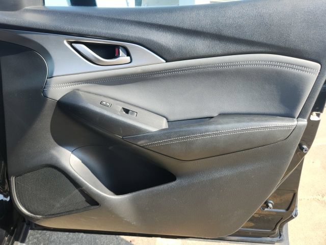 Used 2019 MAZDA CX-3 Touring FWD image 17