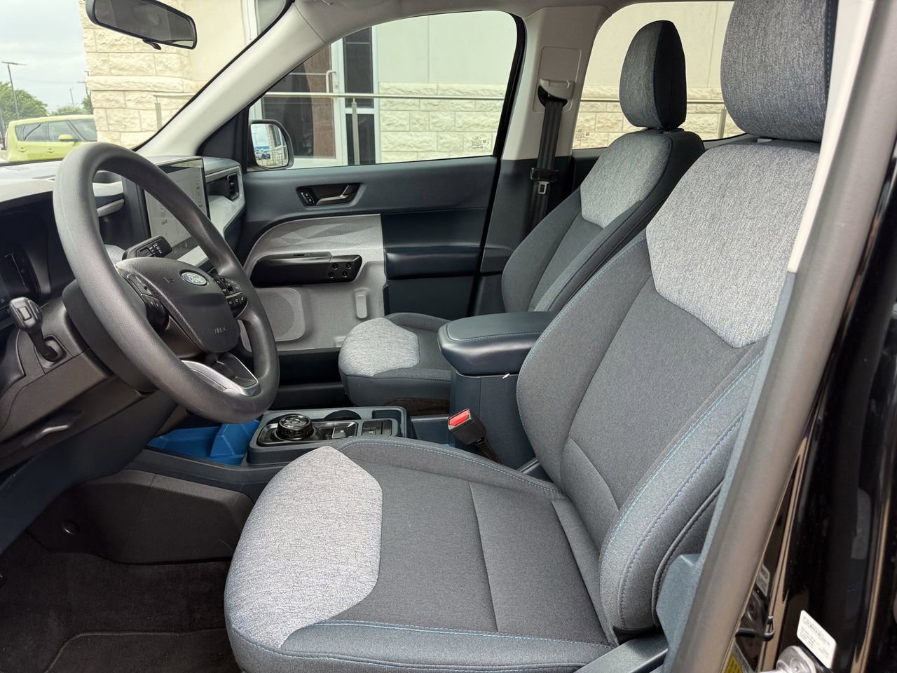 Certified 2025 Ford Maverick XLT FWD image 22