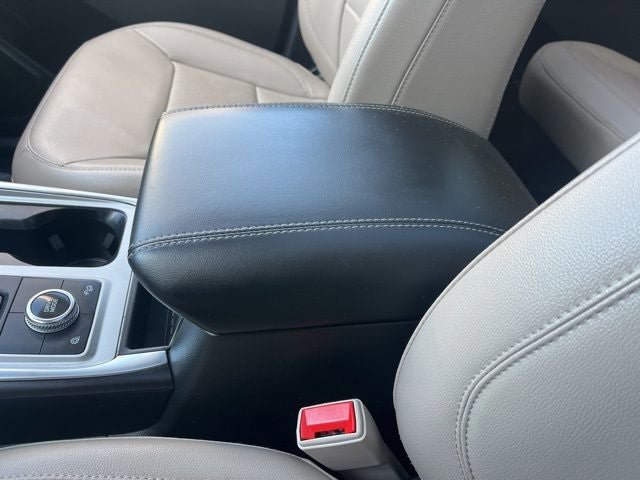 Certified 2023 Ford Explorer Limited w/ Limited Technology Package AWD/4WD image 38