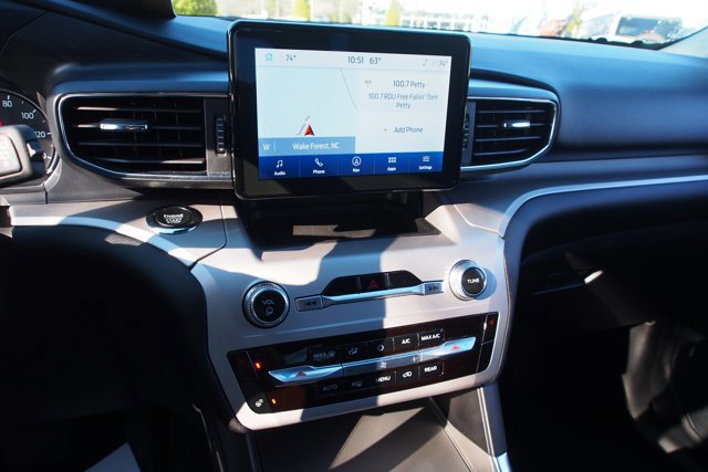 Certified 2024 Ford Explorer XLT w/ Equipment Group 202A image 27