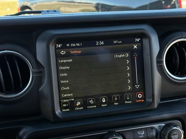 Used 2022 Jeep Gladiator Overland w/ Popular Equipment Package image 32